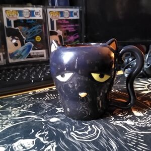 Black cat coffee cup